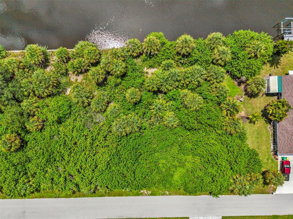 En Venta: $149,900 (0.23 acres)