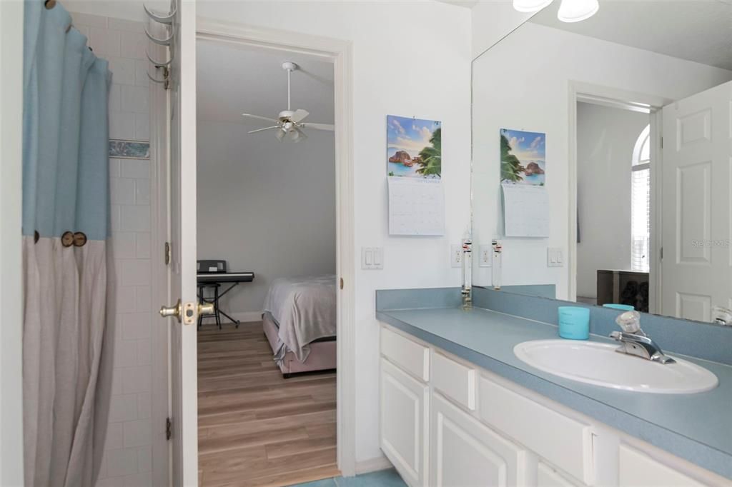 Active With Contract: $4,300 (4 beds, 3 baths, 2853 Square Feet)