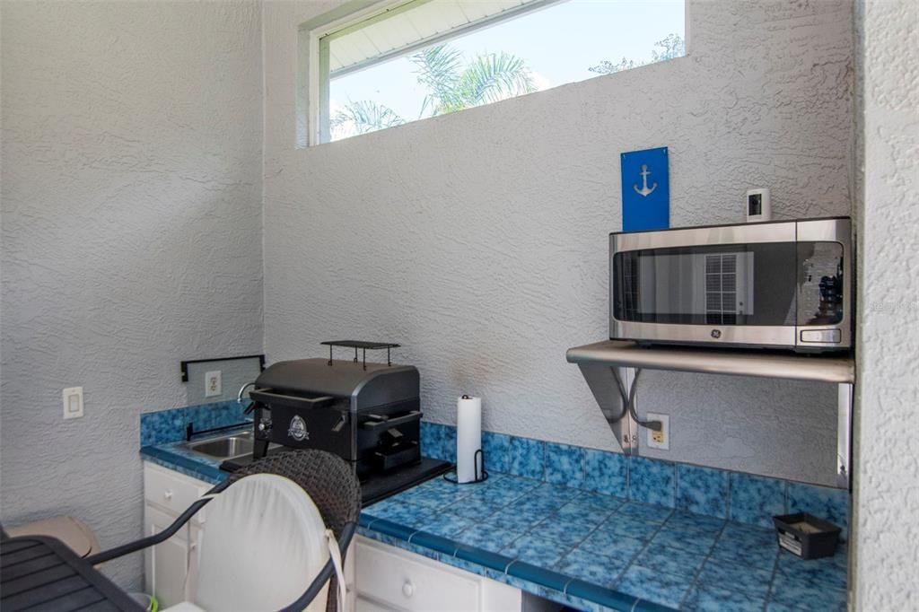 Active With Contract: $4,300 (4 beds, 3 baths, 2853 Square Feet)