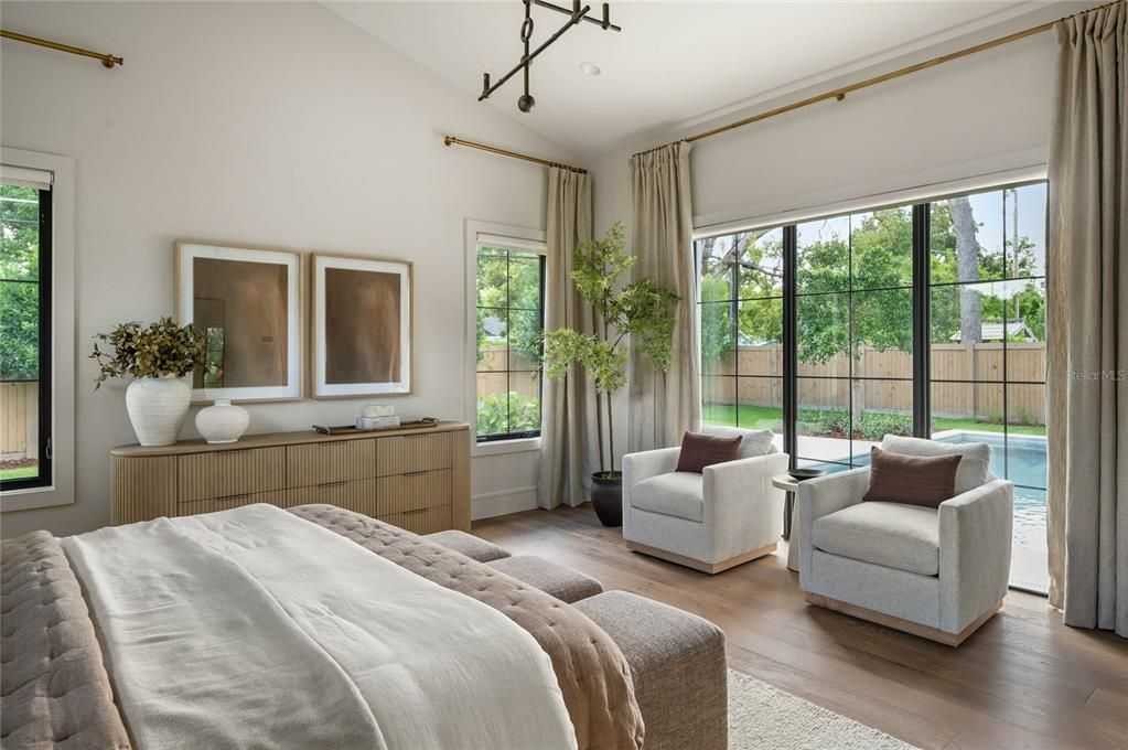 На продажу: $2,395,000 (5 спален, 4 ванн, 4024 Квадратных фут)