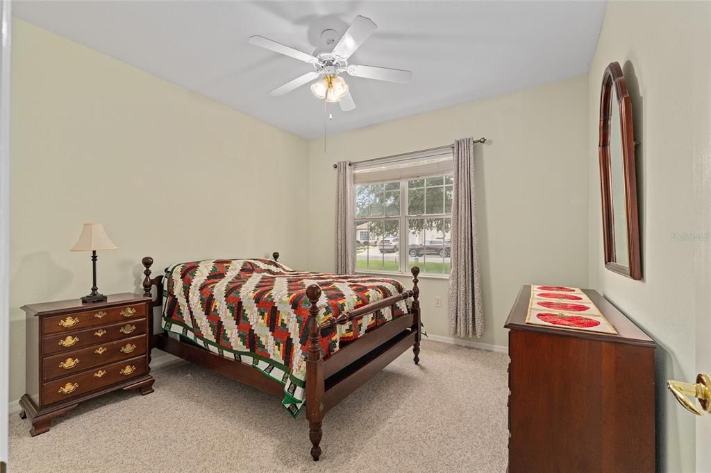 For Sale: $299,900 (2 beds, 2 baths, 1979 Square Feet)