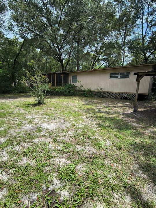 For Sale: $204,900 (2 beds, 2 baths, 986 Square Feet)