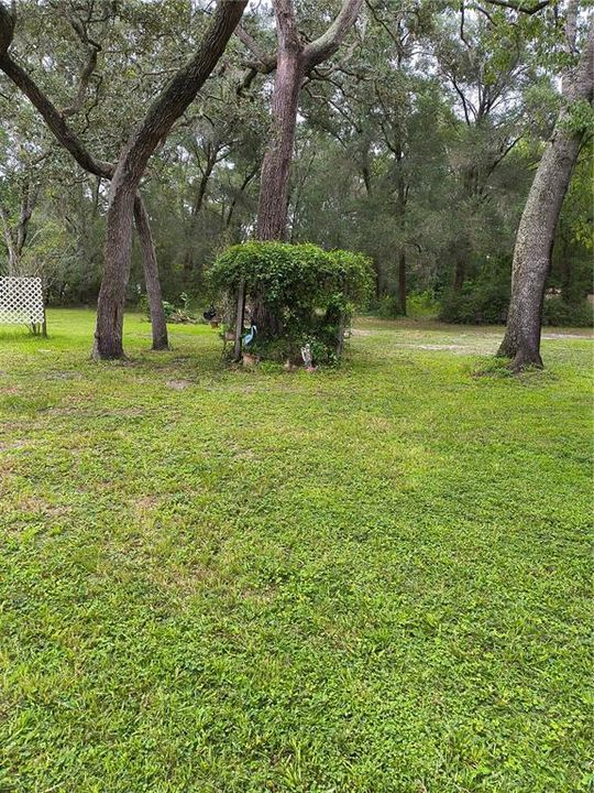 For Sale: $204,900 (2 beds, 2 baths, 986 Square Feet)