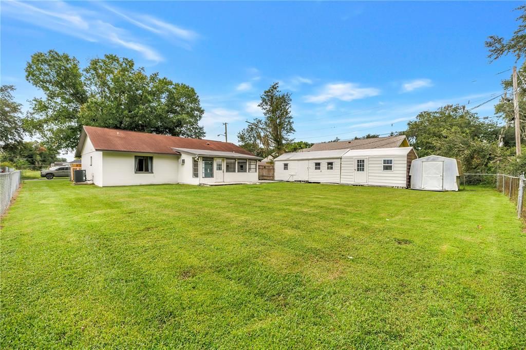 For Sale: $300,000 (3 beds, 2 baths, 1745 Square Feet)