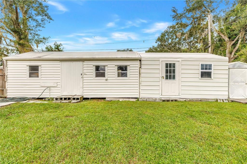 For Sale: $300,000 (3 beds, 2 baths, 1745 Square Feet)