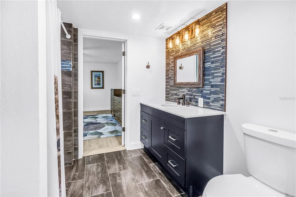 For Sale: $300,000 (3 beds, 2 baths, 1745 Square Feet)