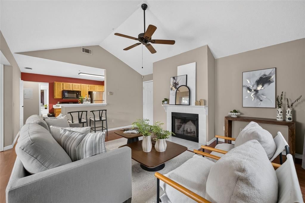 For Sale: $225,000 (3 beds, 2 baths, 1151 Square Feet)