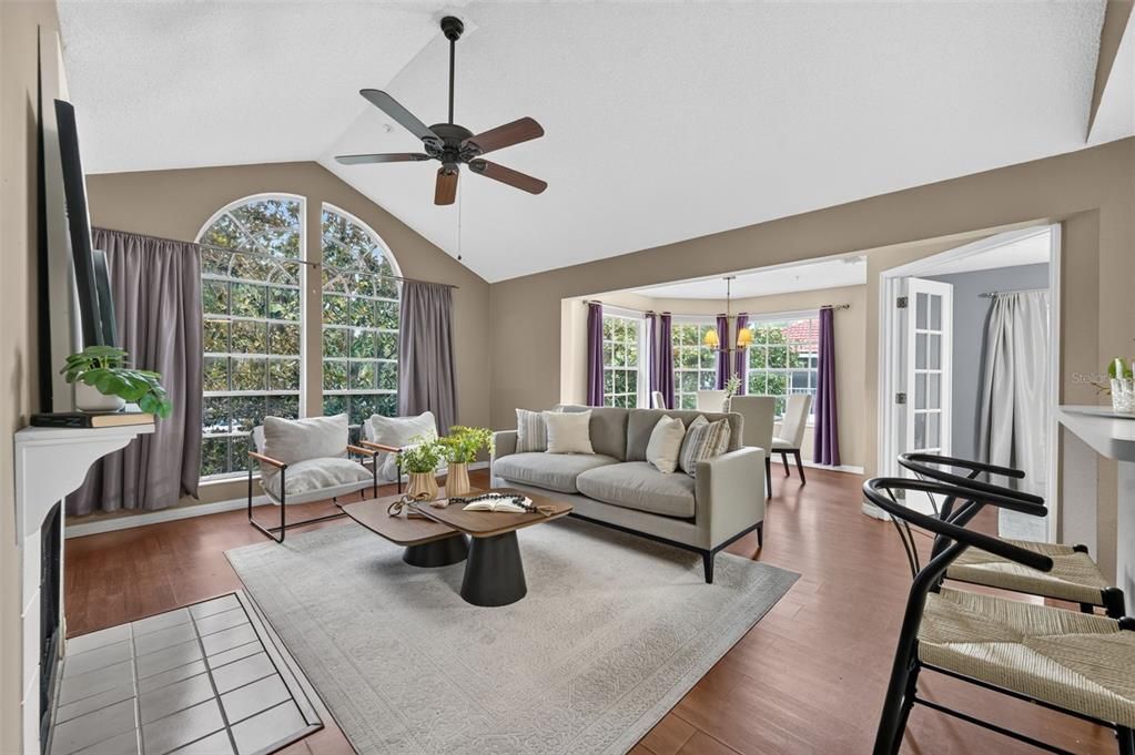 For Sale: $225,000 (3 beds, 2 baths, 1151 Square Feet)