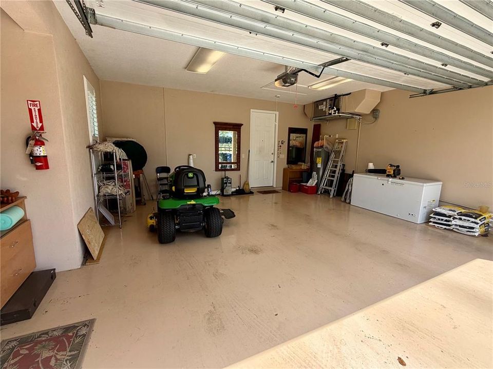 For Sale: $1,100,000 (3 beds, 2 baths, 1628 Square Feet)