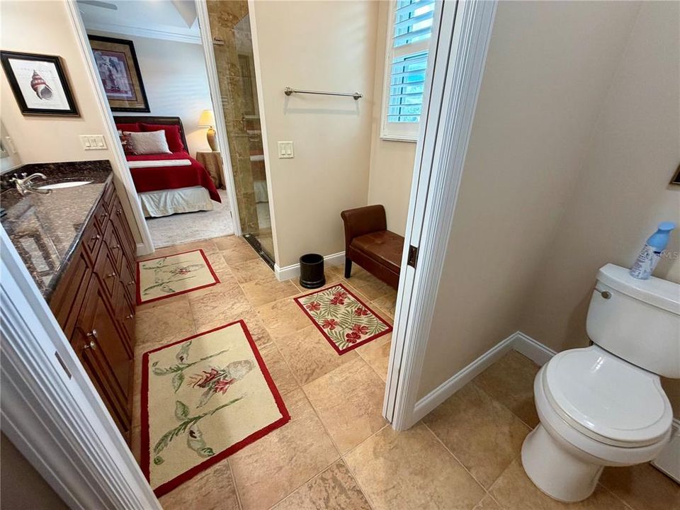 For Sale: $1,100,000 (3 beds, 2 baths, 1628 Square Feet)