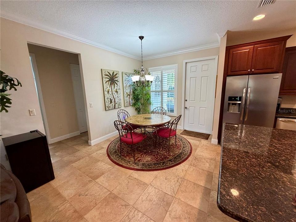 For Sale: $1,100,000 (3 beds, 2 baths, 1628 Square Feet)