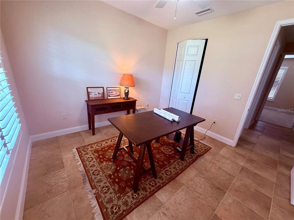 For Sale: $1,100,000 (3 beds, 2 baths, 1628 Square Feet)