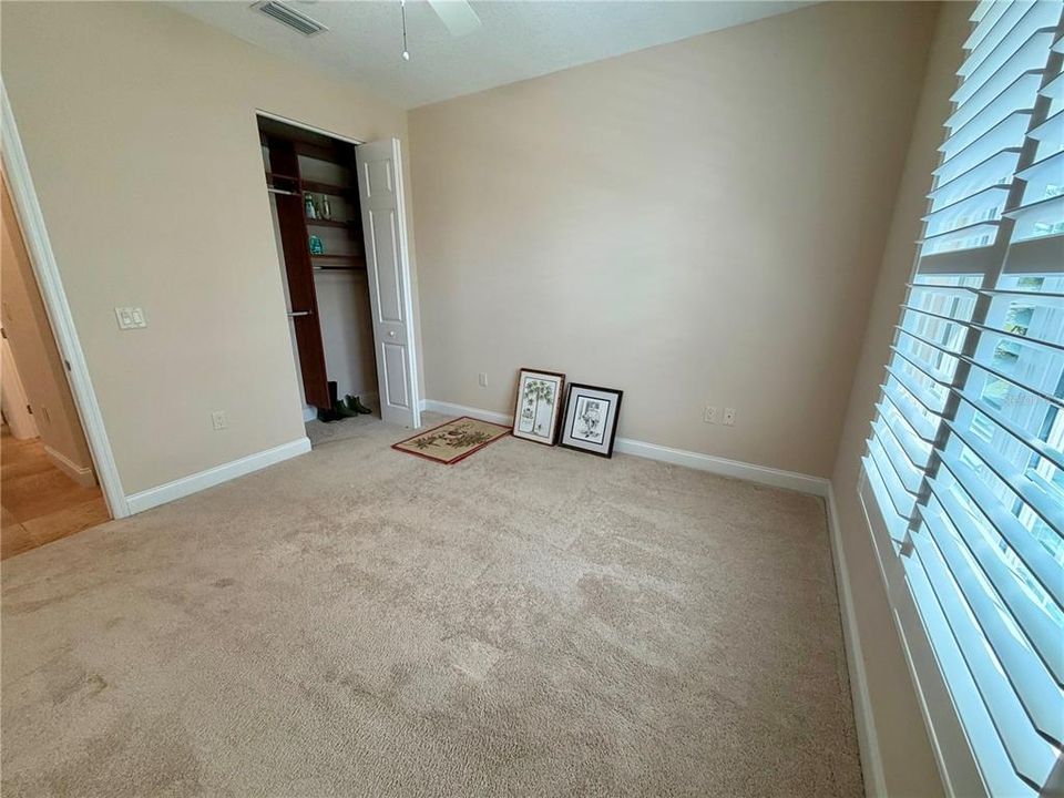 For Sale: $1,100,000 (3 beds, 2 baths, 1628 Square Feet)