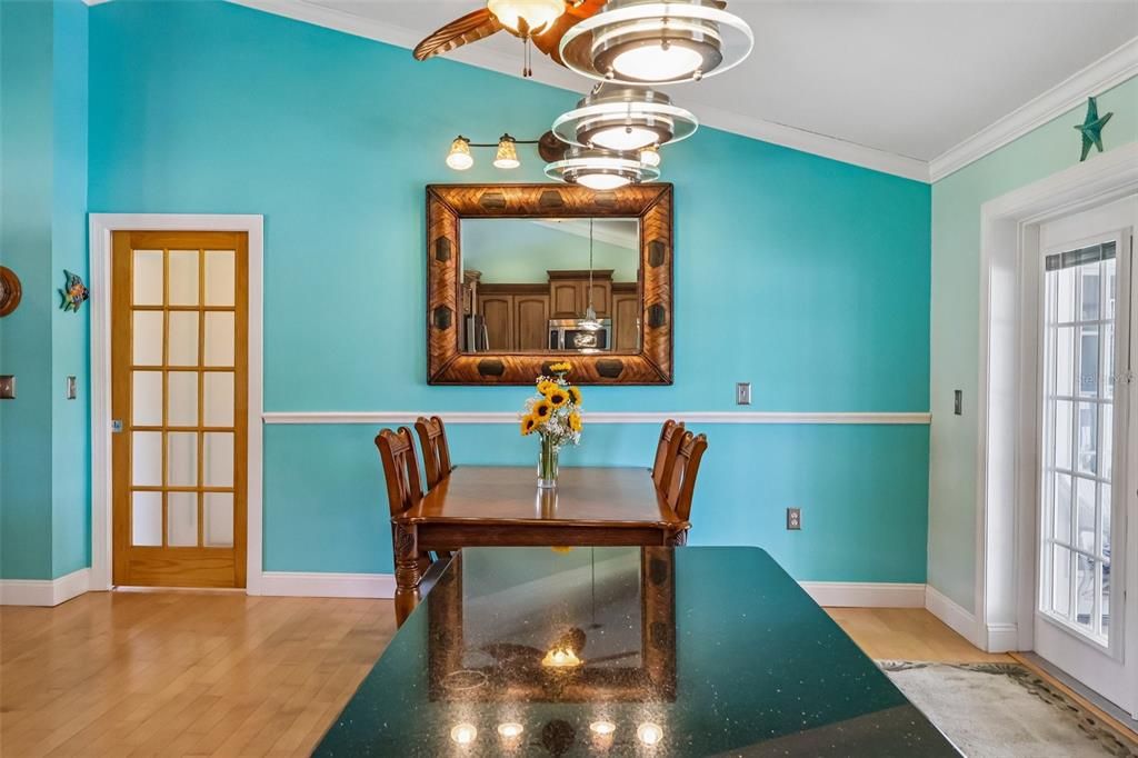 En Venta: $519,000 (3 camas, 2 baños, 1706 Pies cuadrados)