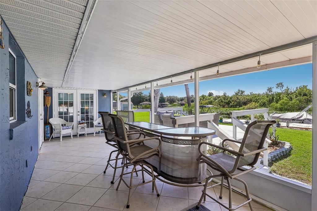 En Venta: $519,000 (3 camas, 2 baños, 1706 Pies cuadrados)