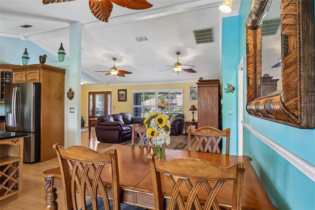 En Venta: $519,000 (3 camas, 2 baños, 1706 Pies cuadrados)