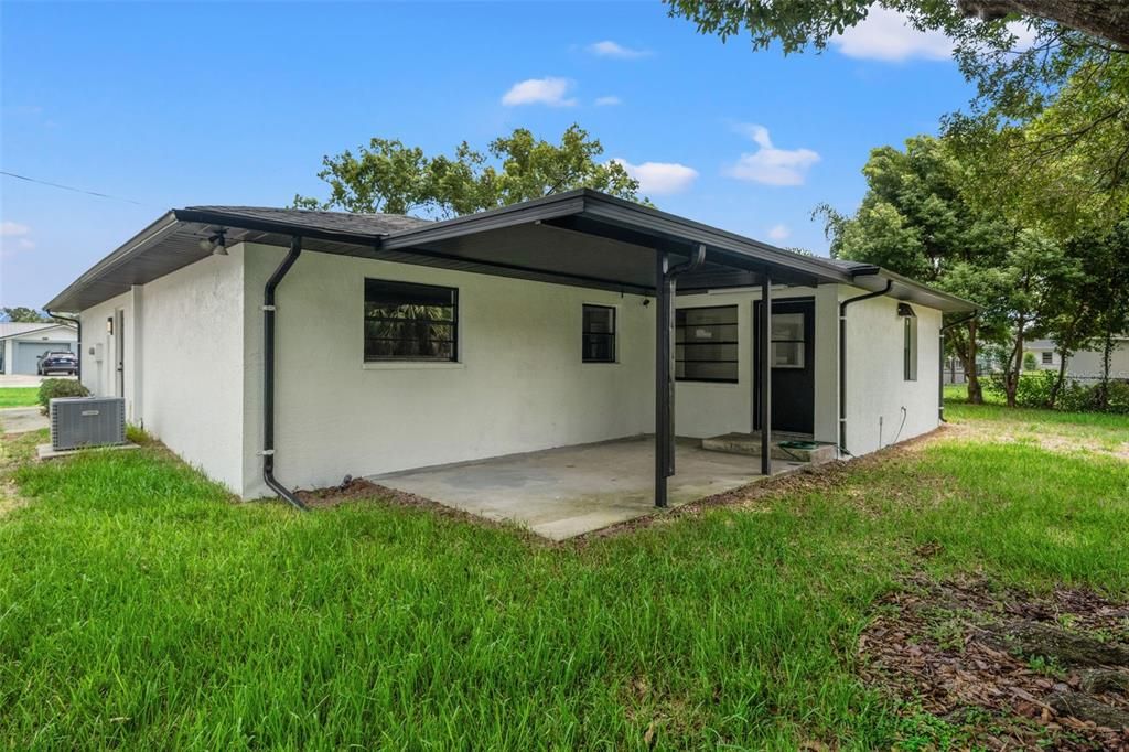 For Sale: $340,000 (3 beds, 2 baths, 1663 Square Feet)
