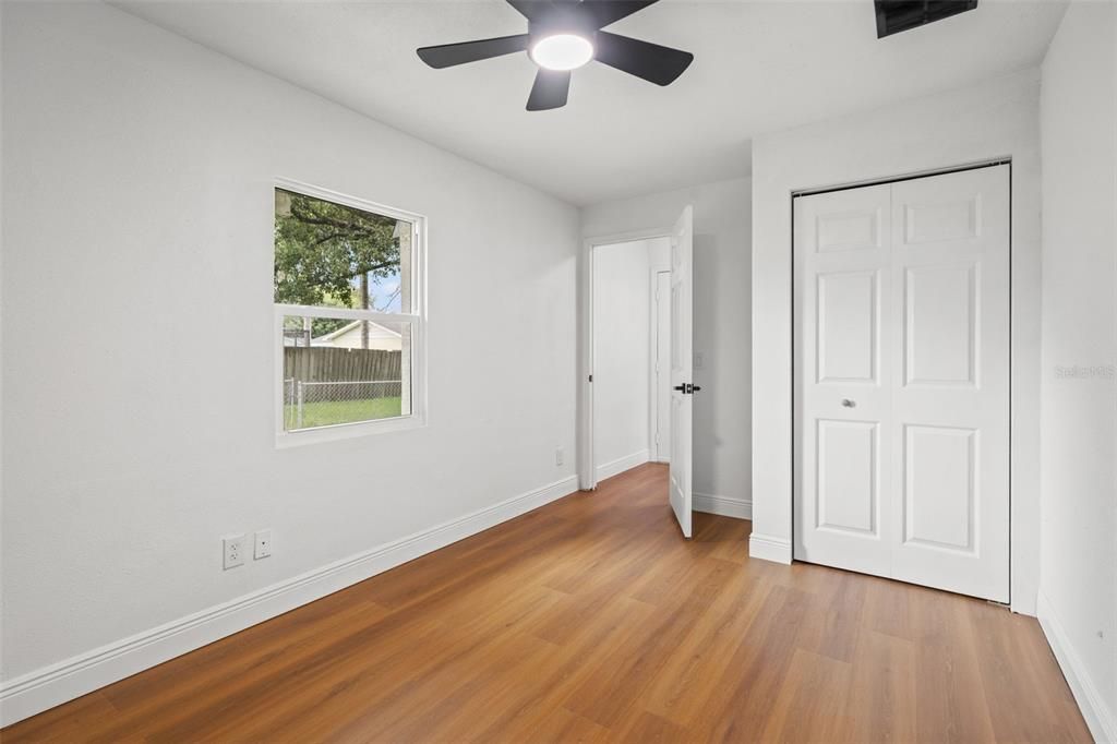 For Sale: $340,000 (3 beds, 2 baths, 1663 Square Feet)