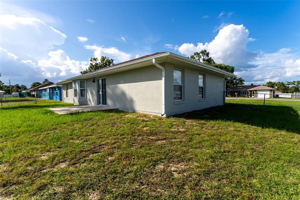 For Rent: $1,699 (3 beds, 2 baths, 1506 Square Feet)