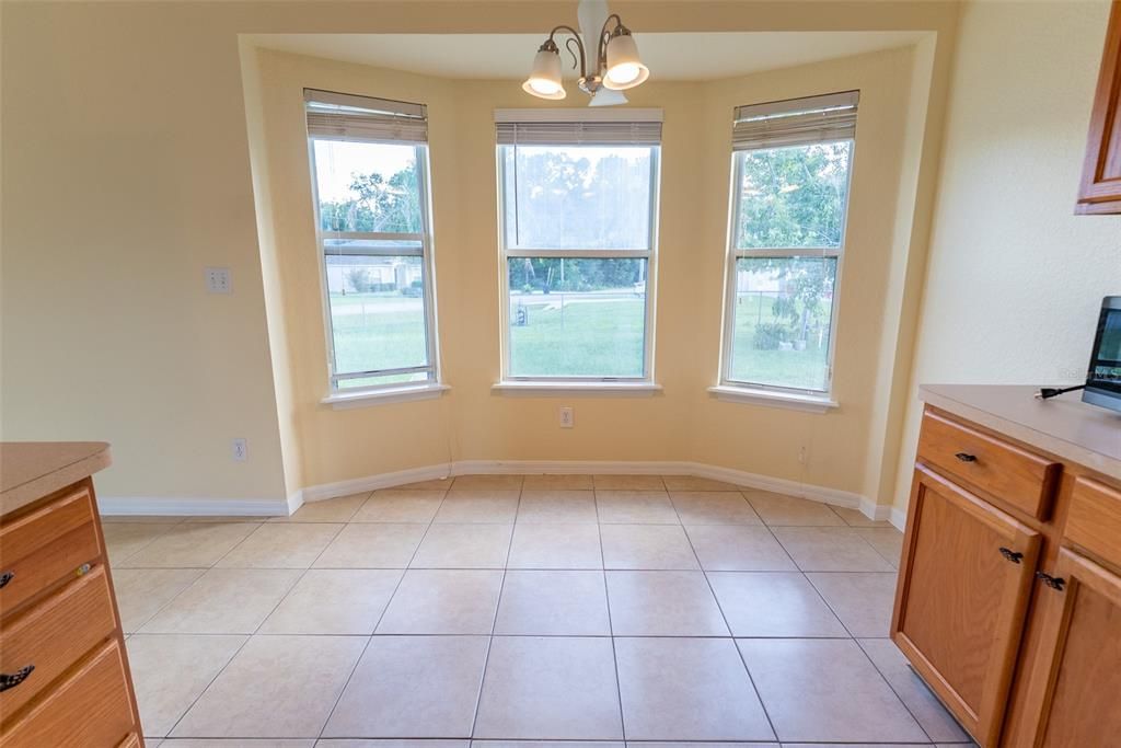 For Rent: $1,699 (3 beds, 2 baths, 1506 Square Feet)