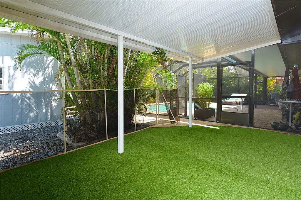 For Sale: $779,000 (2 beds, 2 baths, 2084 Square Feet)