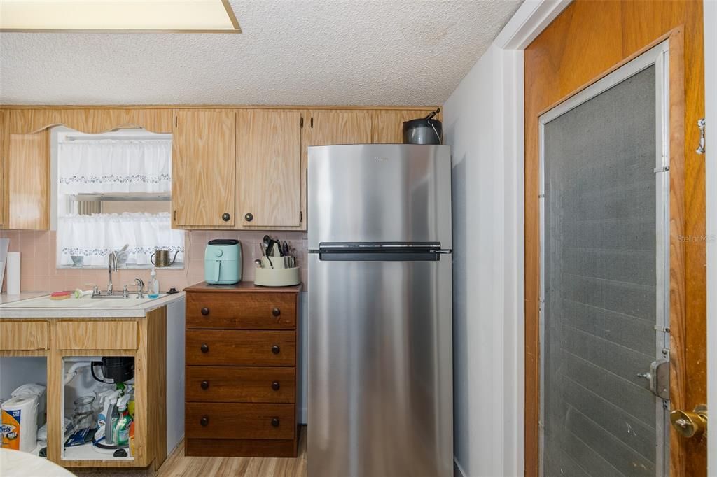 For Sale: $279,900 (2 beds, 2 baths, 1608 Square Feet)
