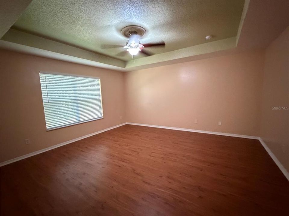 En Renta: $2,850 (5 camas, 3 baños, 2772 Pies cuadrados)