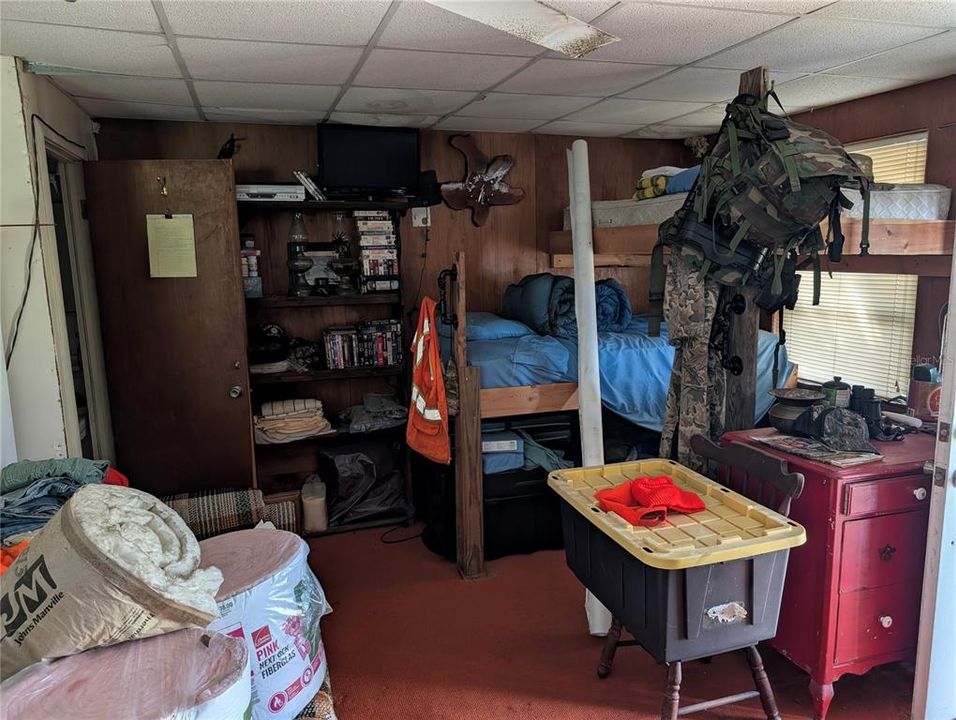 For Sale: $64,999 (1 beds, 1 baths, 400 Square Feet)