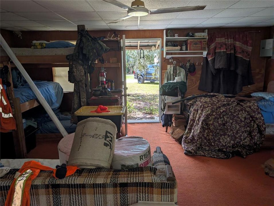 For Sale: $64,999 (1 beds, 1 baths, 400 Square Feet)