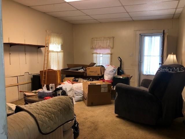 For Sale: $125,000 (1 beds, 1 baths, 648 Square Feet)