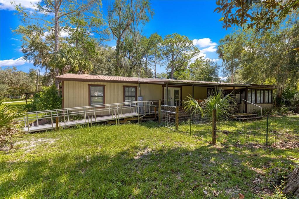 En Venta: $465,000 (2 camas, 2 baños, 2120 Pies cuadrados)