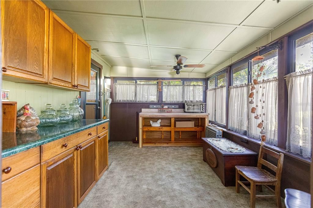 En Venta: $465,000 (2 camas, 2 baños, 2120 Pies cuadrados)