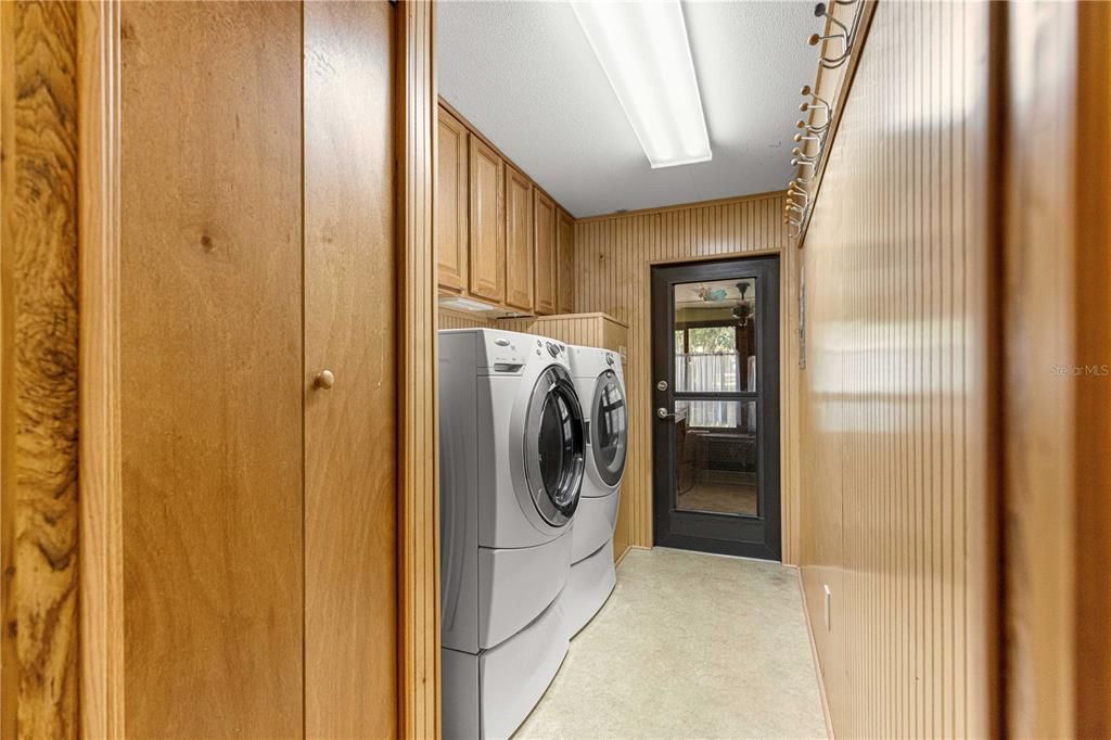En Venta: $465,000 (2 camas, 2 baños, 2120 Pies cuadrados)