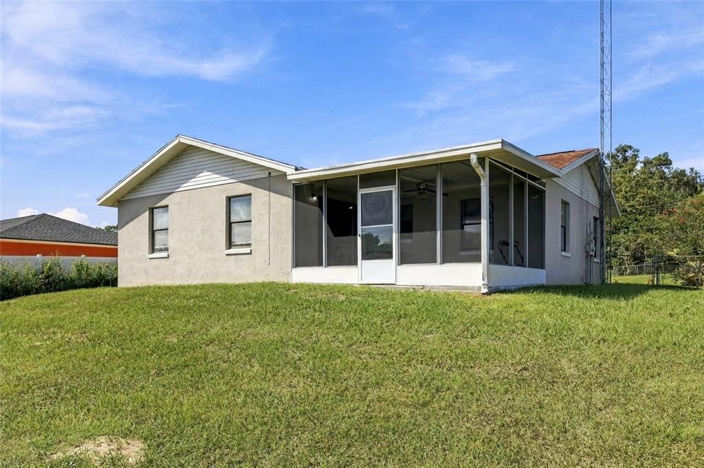En Venta: $220,000 (3 camas, 2 baños, 1117 Pies cuadrados)