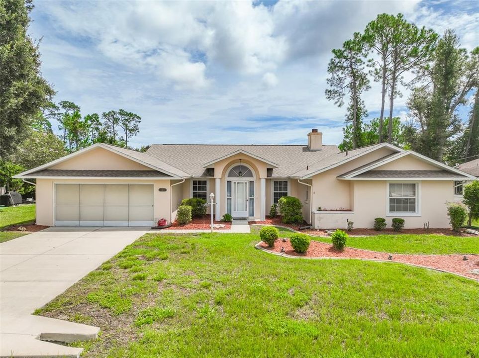 Active With Contract: $289,999 (3 beds, 2 baths, 1858 Square Feet)