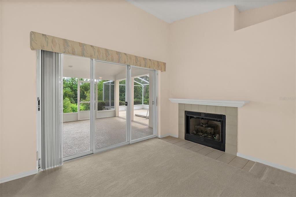 Active With Contract: $289,999 (3 beds, 2 baths, 1858 Square Feet)