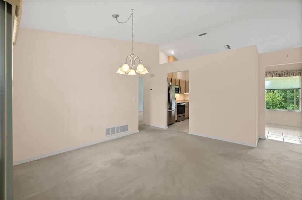 Active With Contract: $289,999 (3 beds, 2 baths, 1858 Square Feet)