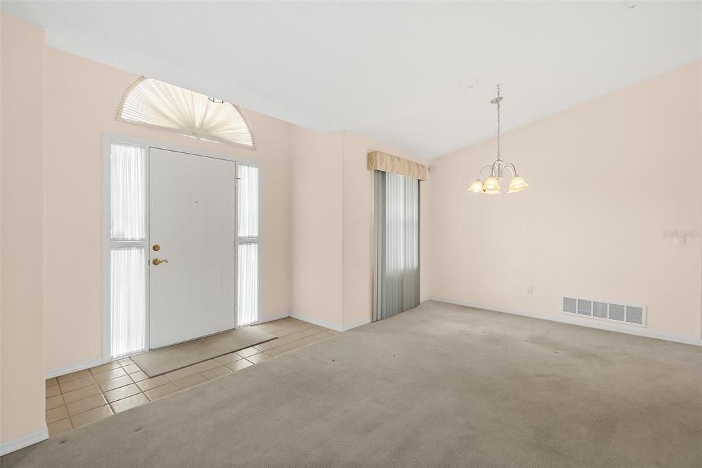 Active With Contract: $289,999 (3 beds, 2 baths, 1858 Square Feet)