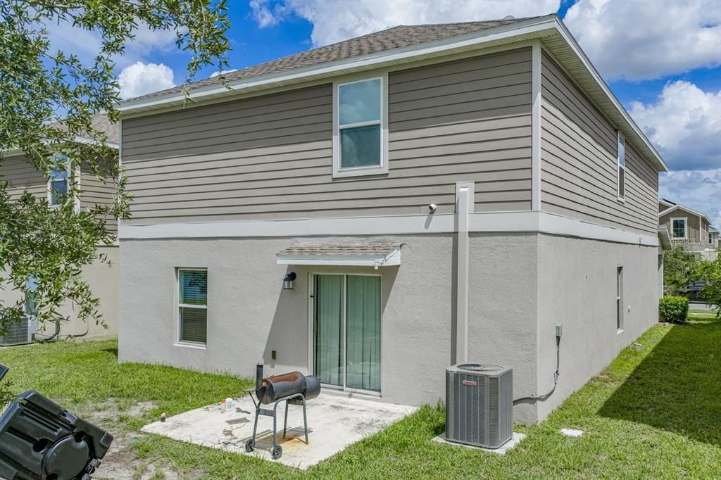 En Venta: $379,500 (5 camas, 2 baños, 2430 Pies cuadrados)