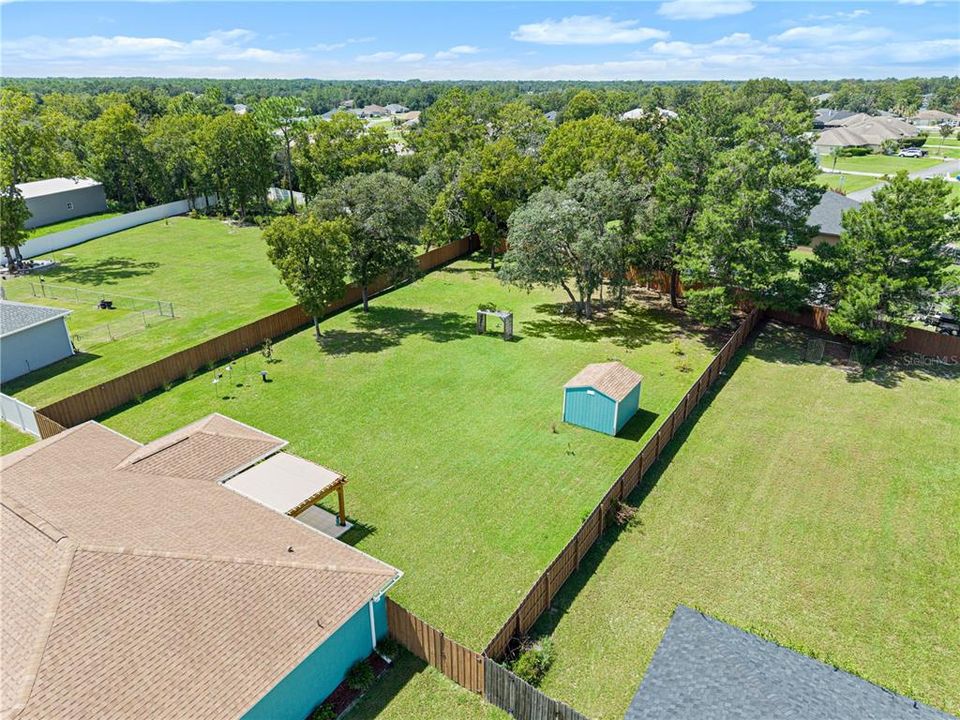 For Sale: $325,000 (4 beds, 2 baths, 2000 Square Feet)