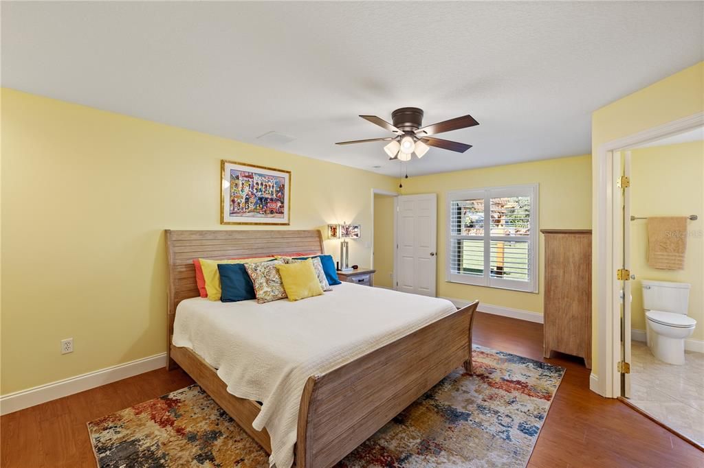 For Sale: $325,000 (4 beds, 2 baths, 2000 Square Feet)