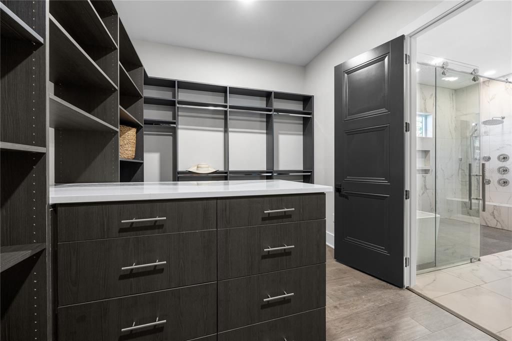 For Sale: $1,773,900 (4 beds, 4 baths, 4010 Square Feet)
