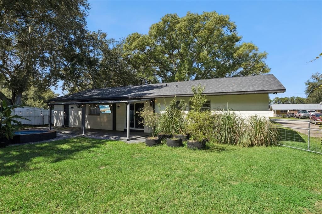 En Venta: $400,000 (3 camas, 2 baños, 1250 Pies cuadrados)