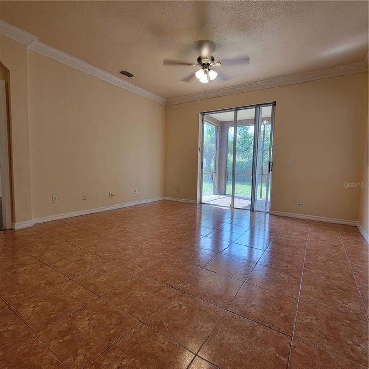 For Rent: $2,200 (3 beds, 2 baths, 1341 Square Feet)