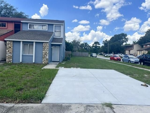 For Rent: $1,550 (2 beds, 2 baths, 1087 Square Feet)