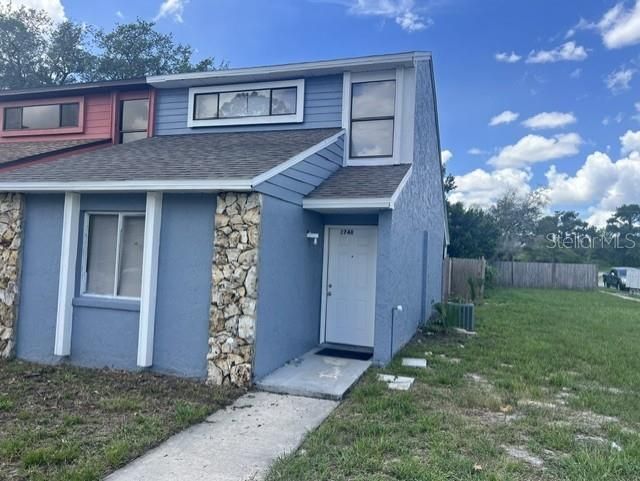 For Rent: $1,550 (2 beds, 2 baths, 1087 Square Feet)