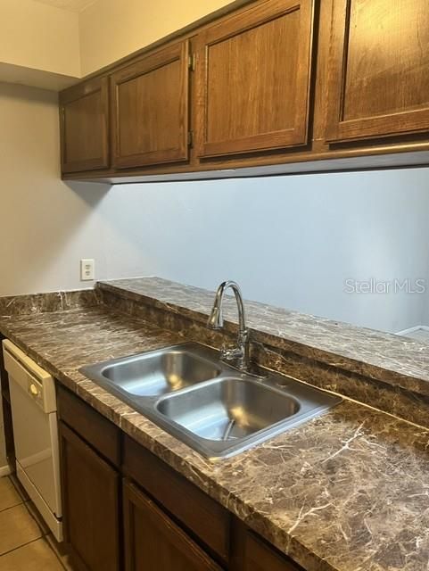 For Rent: $1,550 (2 beds, 2 baths, 1087 Square Feet)