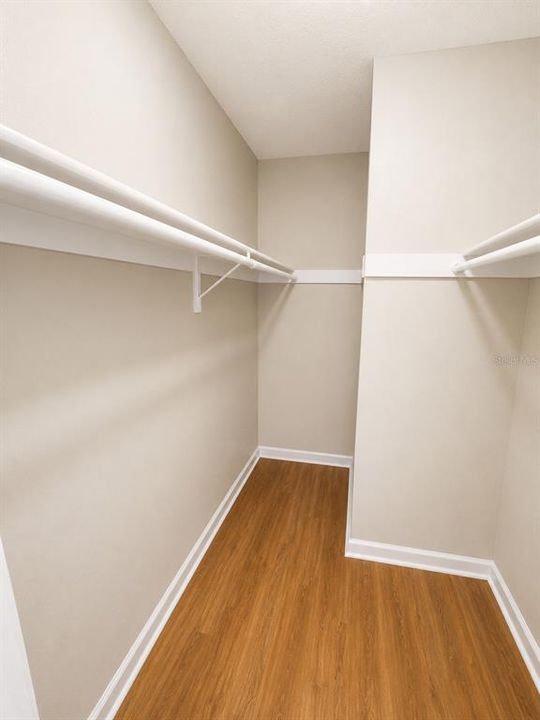 На продажу: $69,900 (1 спален, 1 ванн, 780 Квадратных фут)