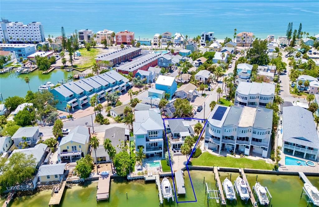 На продажу: $1,189,000 (3 спален, 3 ванн, 2251 Квадратных фут)