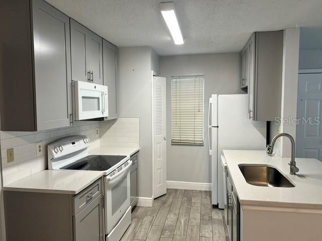 For Rent: $1,650 (2 beds, 2 baths, 998 Square Feet)